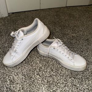 Women’s Puma Shoes